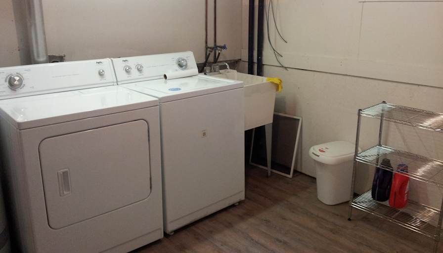 NKW Holdings's room