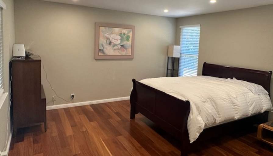 alvaro's room