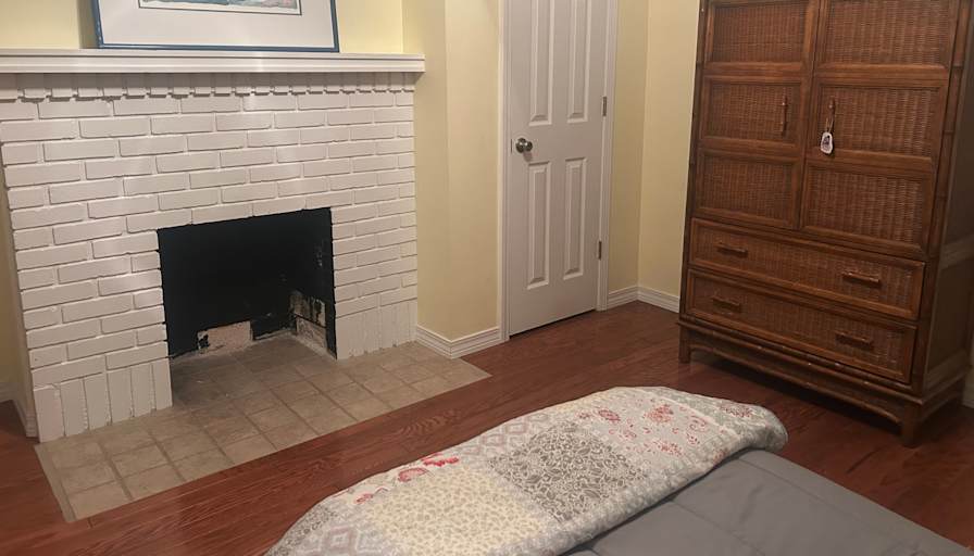 Vikki's room