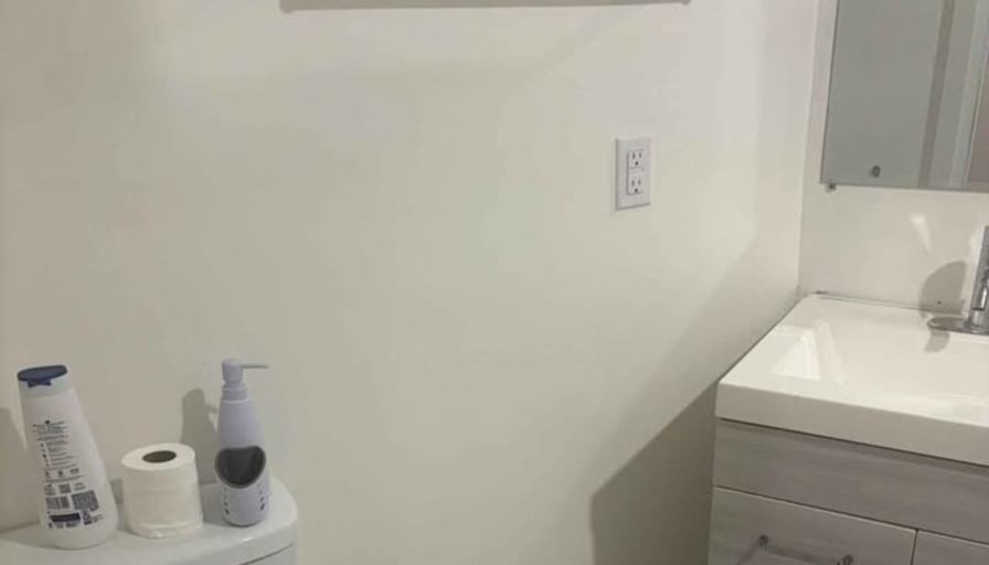 Kashif's room