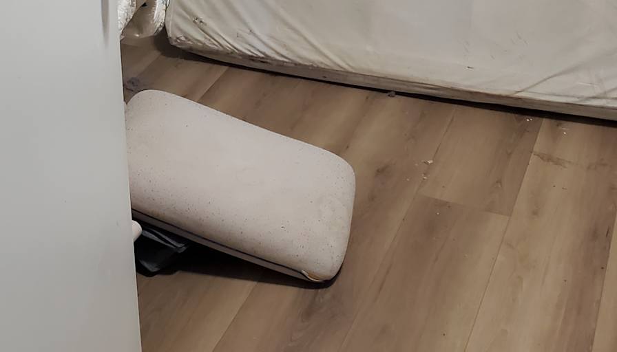 Nicolas Mikhaili's room