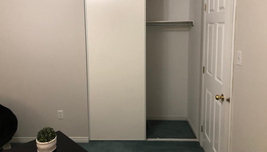 Vic's room