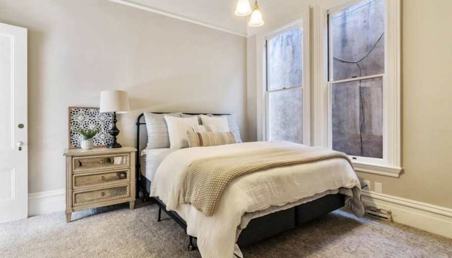 Destiny's room