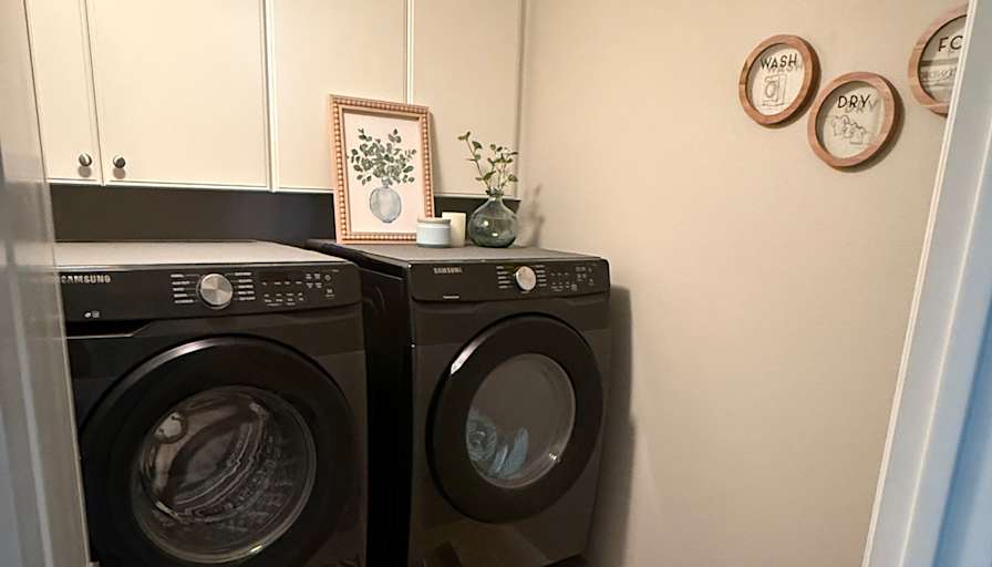 Oscar's room