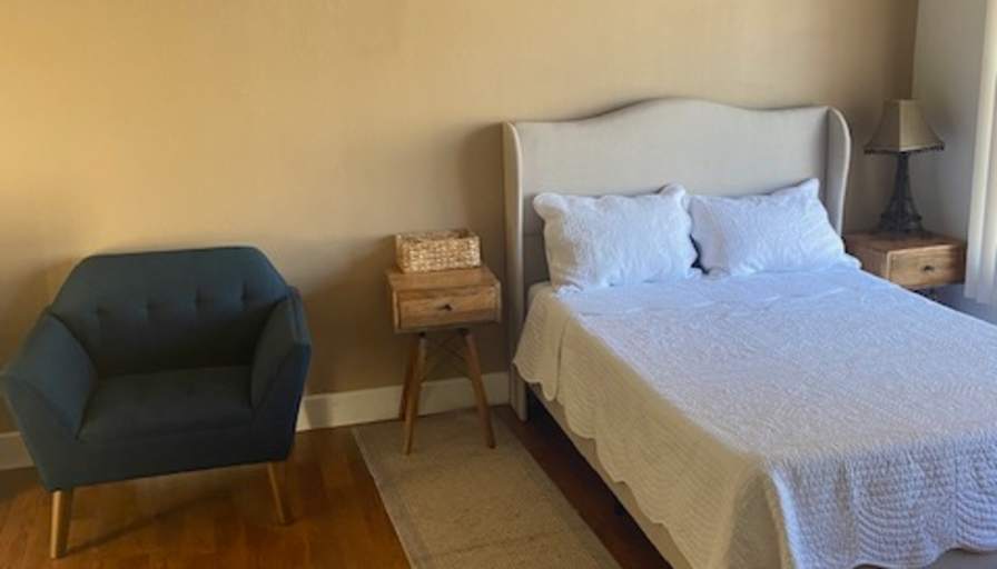 Mari's room