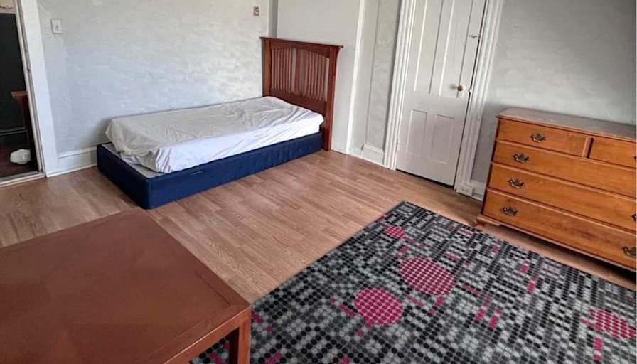 Sophie's room
