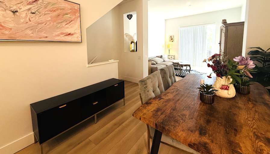 Sunny's room