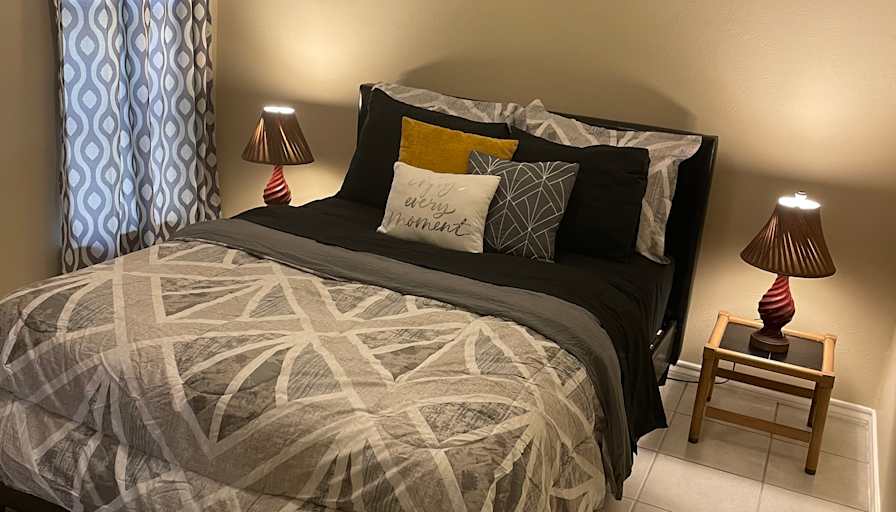 Tawni's room