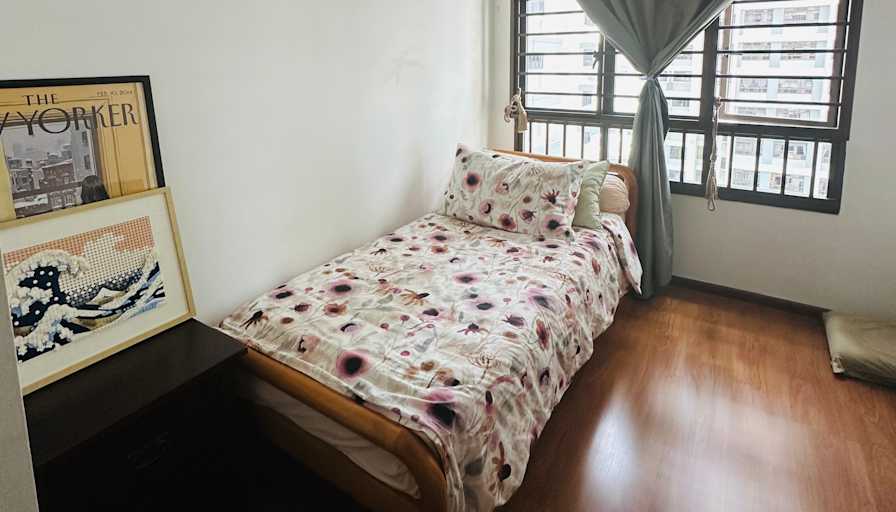 Agung's room