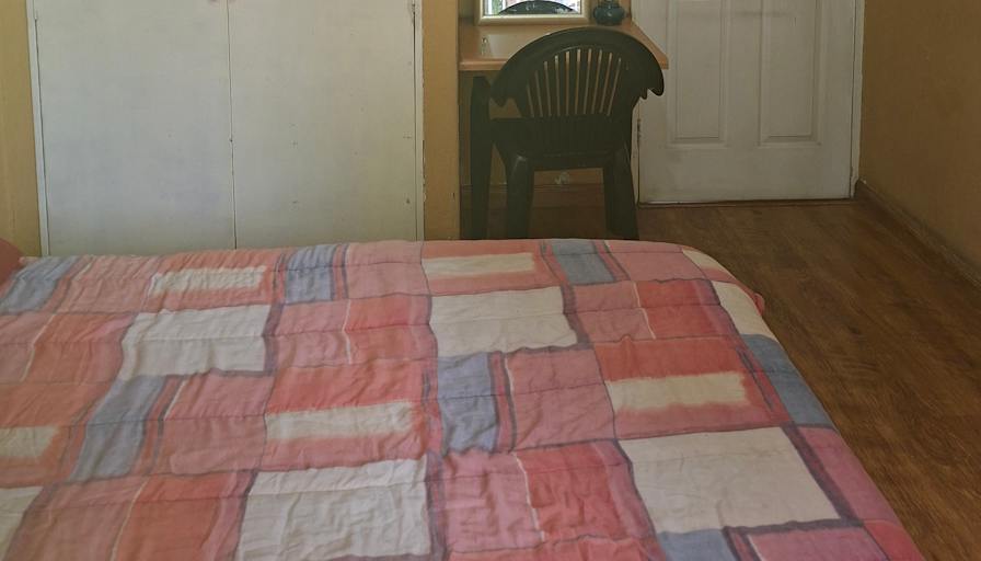 Deon's room