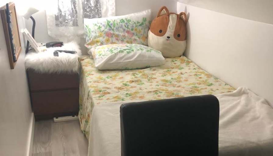 Olivia's room