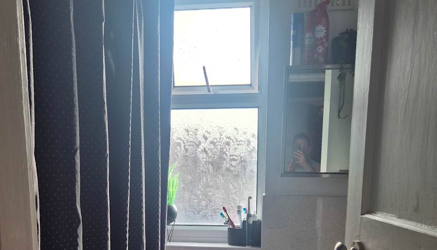 Hannah's room