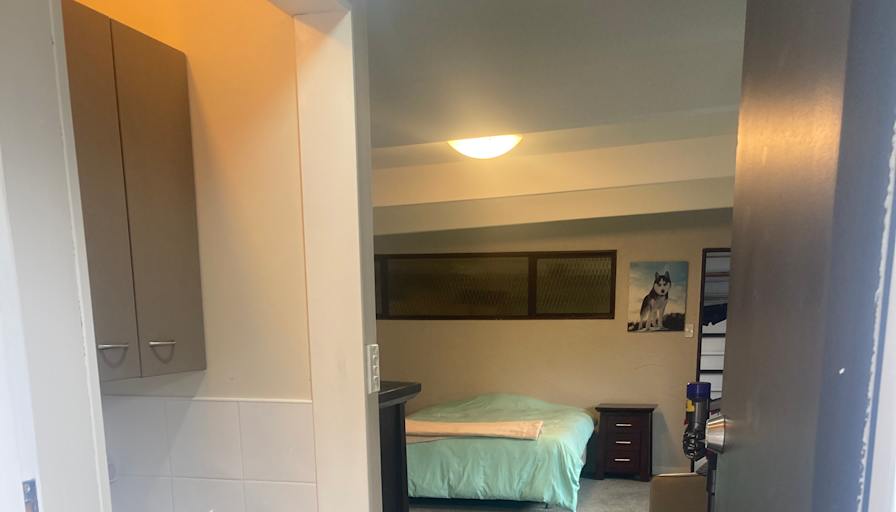 Leonard Waldron's room