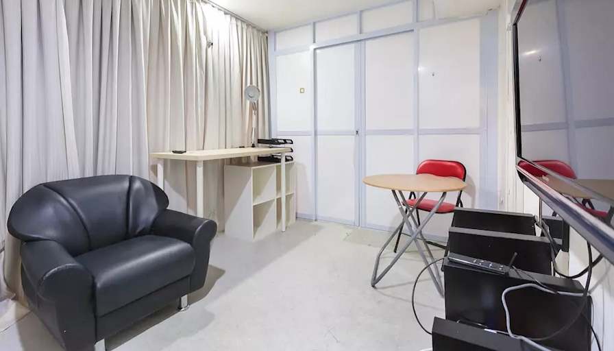 Roomy's room