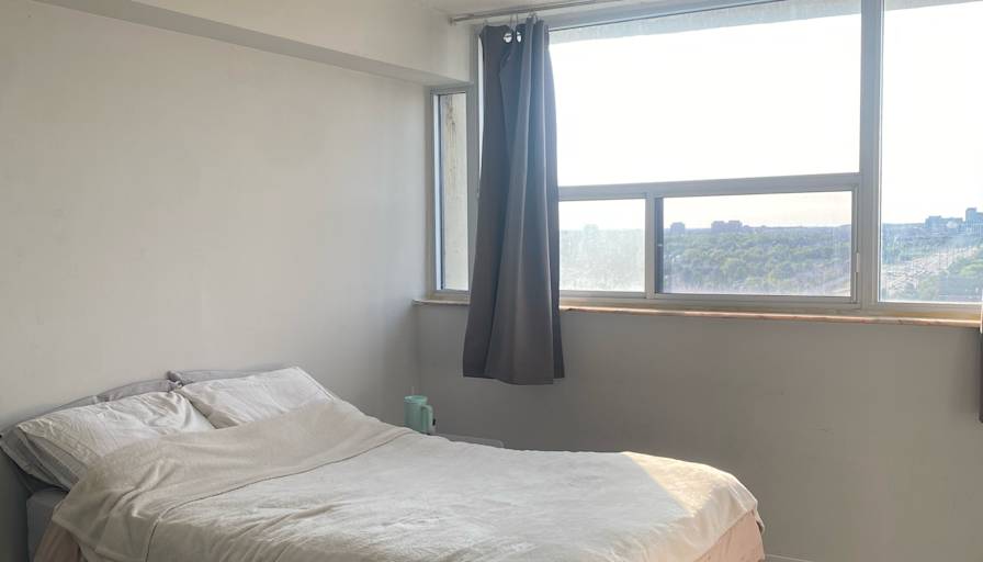 Bri's room