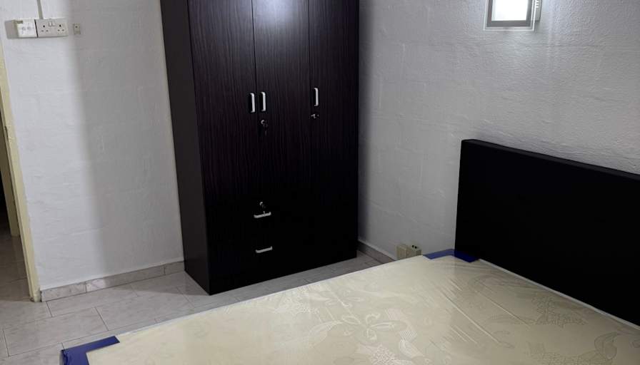 SiehChee Leong's room