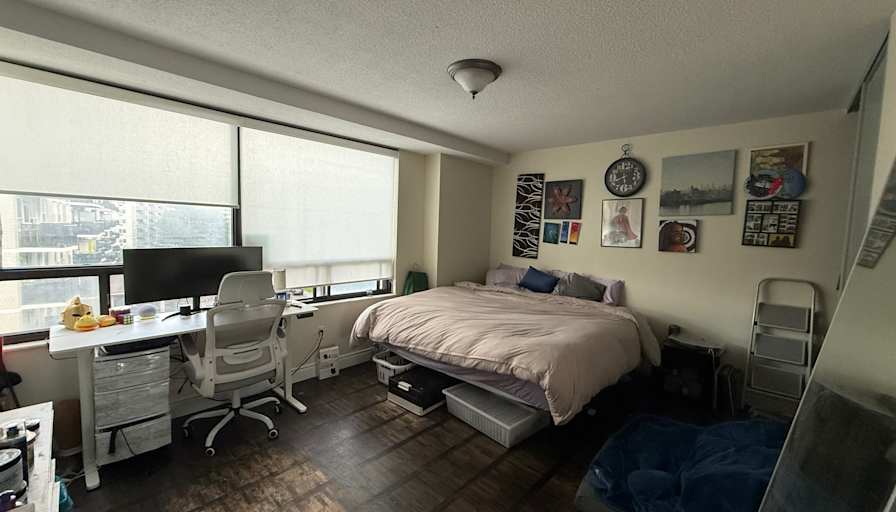Toyosi's room