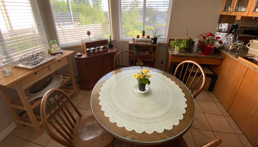 William  Lowe's room