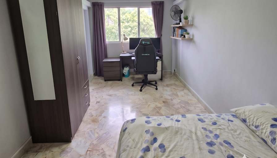 Wei Lun's room