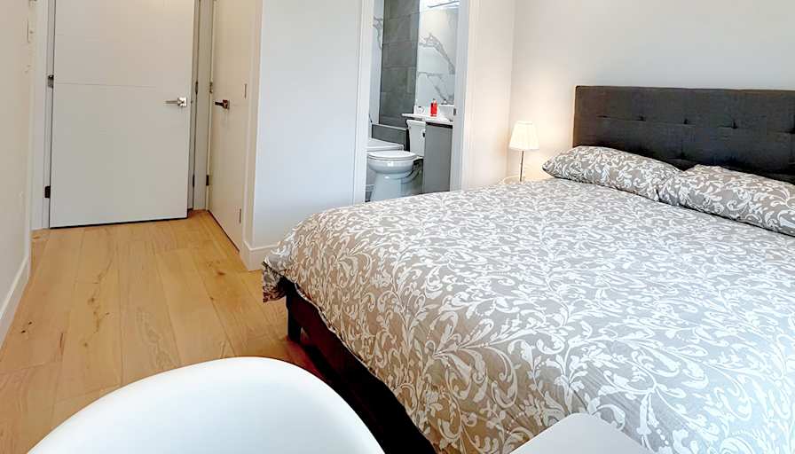 Shirin's room