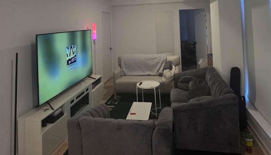 Amaan Chaudhari's room