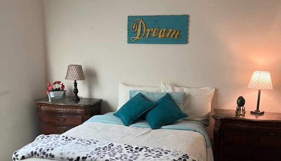 Robin's room