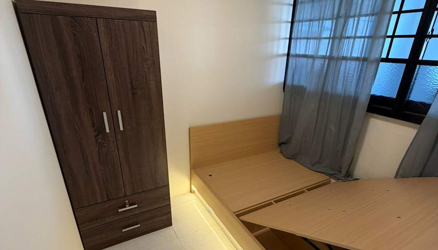 ChiongSwee's room
