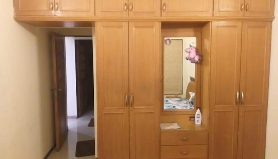 Naviya's room