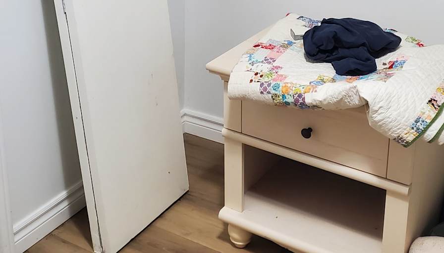Nicolas Mikhaili's room