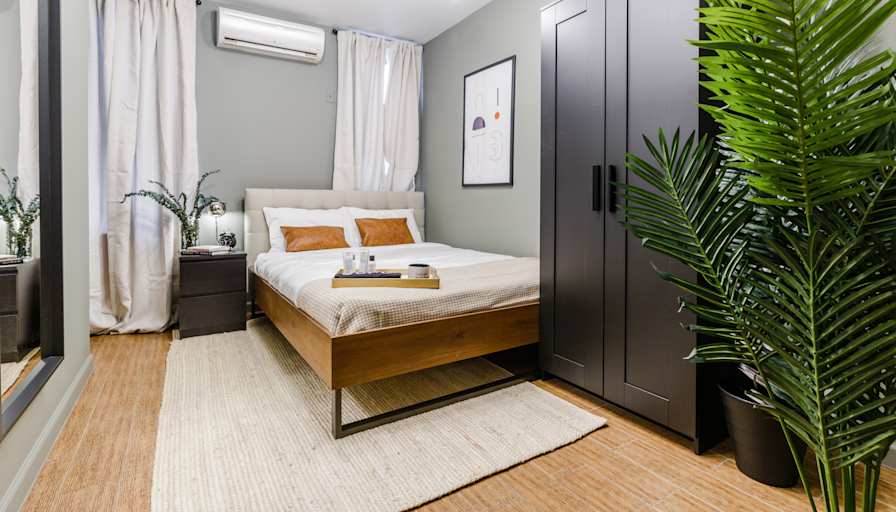 Sam June's room