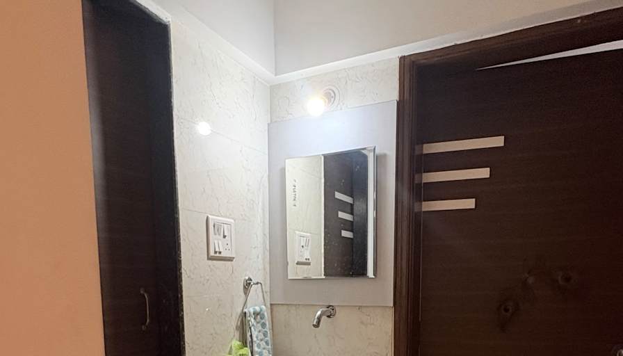 Mansi Shimpi's room