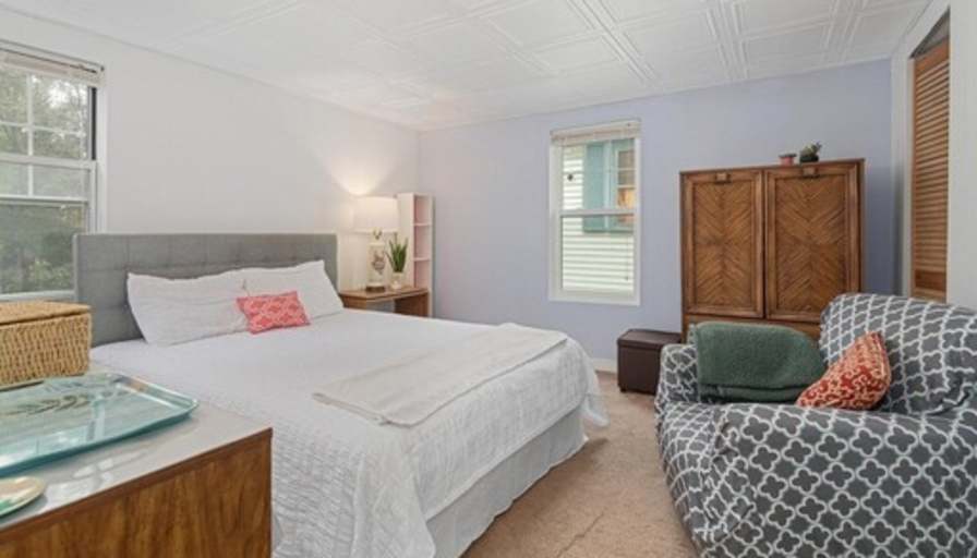 Alicia's room