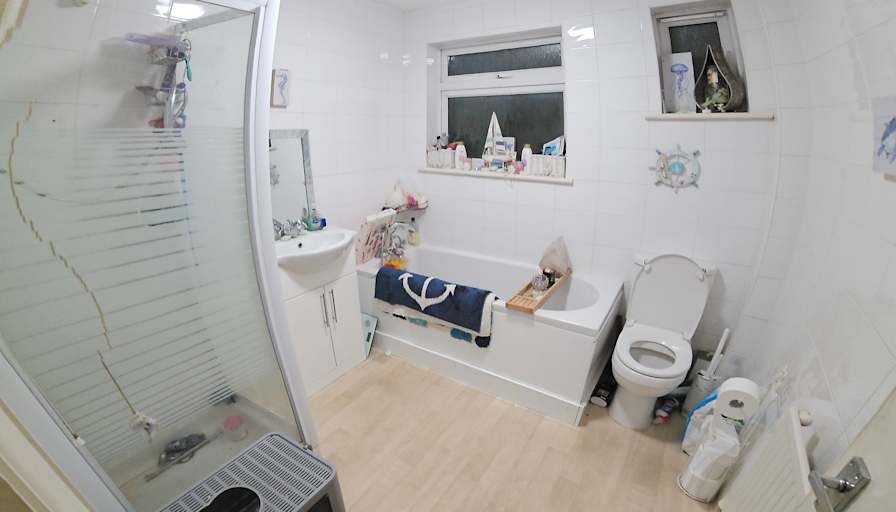 MS MELISSA ALLEYN-DEACON's room