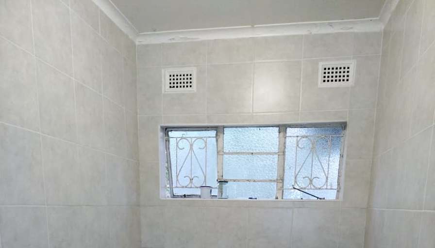 Sibonile's room