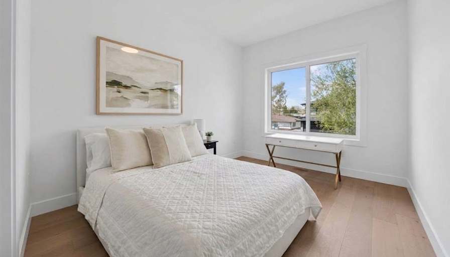 Victoria's room
