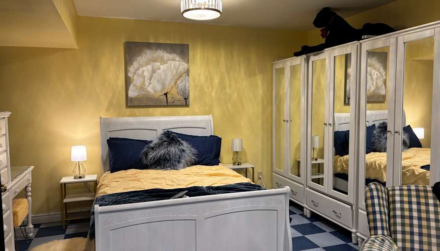 Jennifer's room