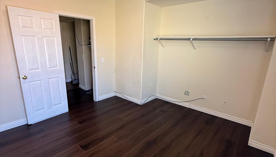 Alma medel's room