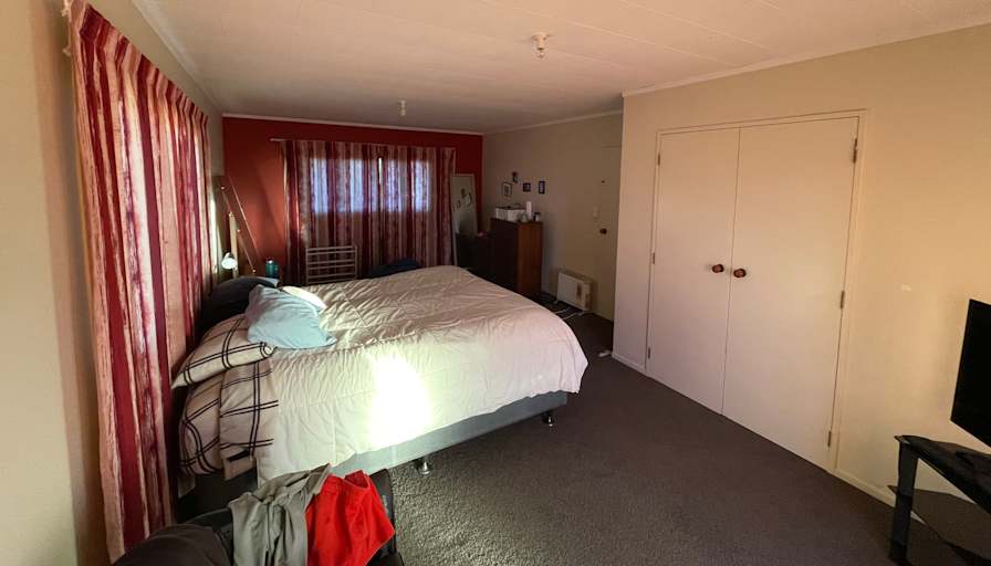 seb's room