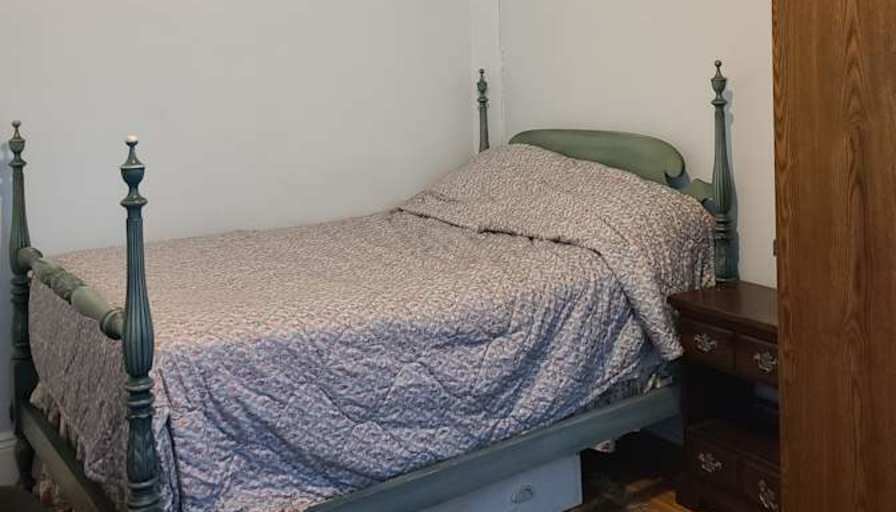 Donna's room