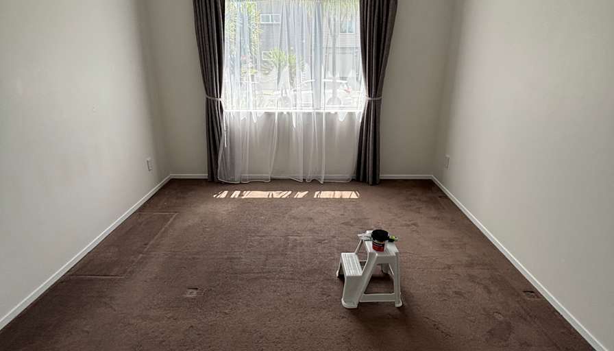 Lou's room