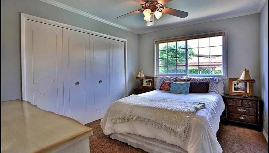 Phoenix Do's room