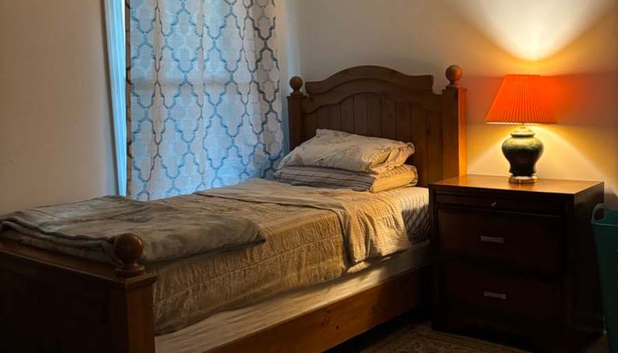 Oscar's room