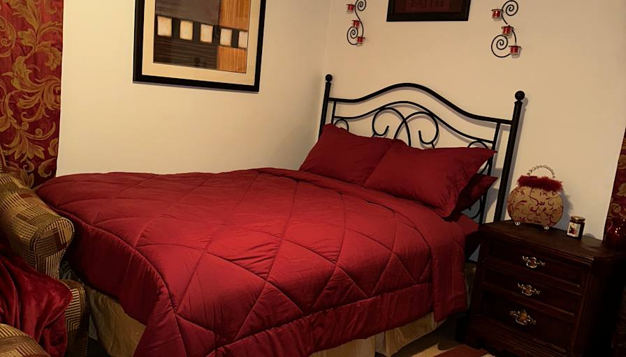 Legacy's room