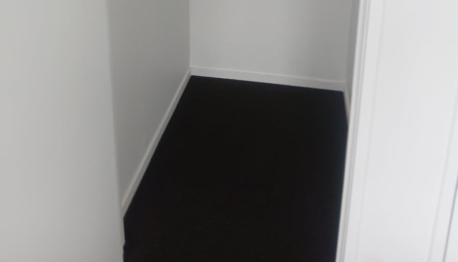stefan davis's room