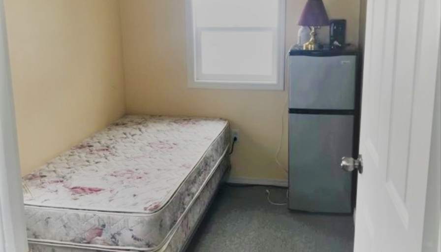 Melissa's room