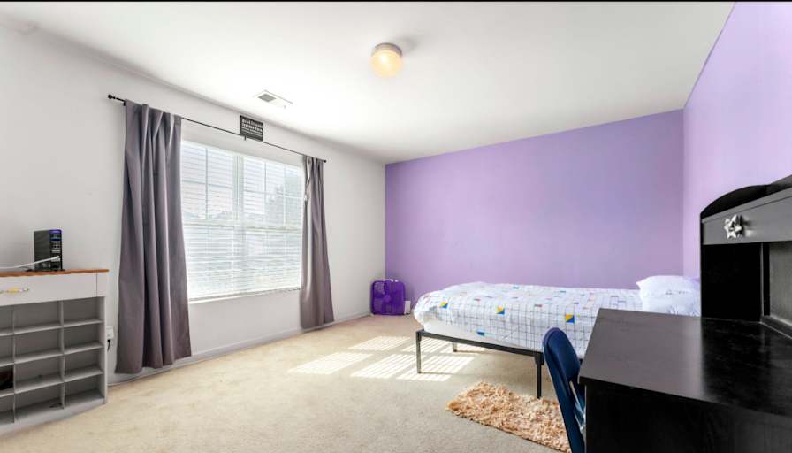 PadSplit's room