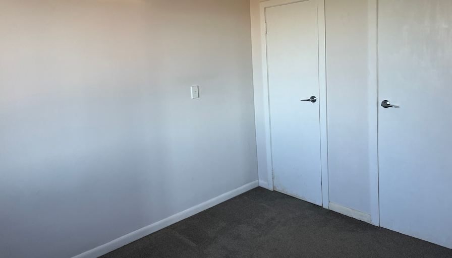 jay's room