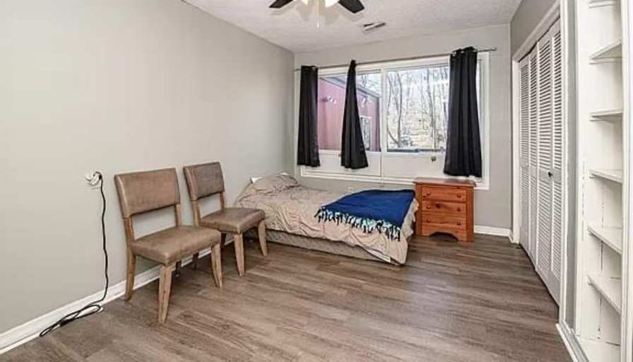 Steven's room