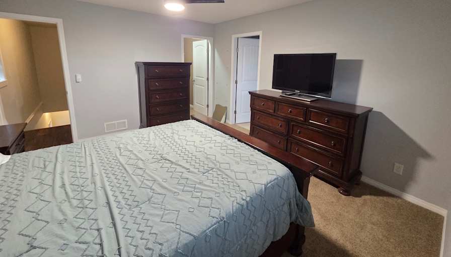 Thomas's room
