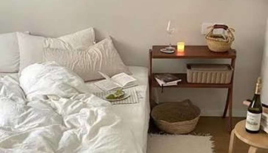 Kat's room